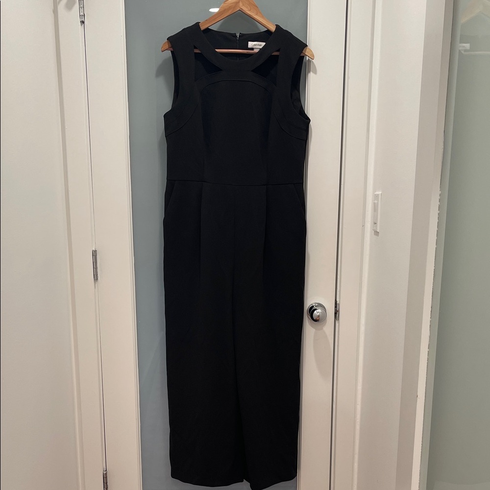 Calvin Klein Elegant Black Sleeveless Jumpsuit. NWT